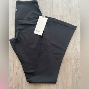 ⭐️Lululemon Align Mini Flare Pant 32” Black Size10⭐️